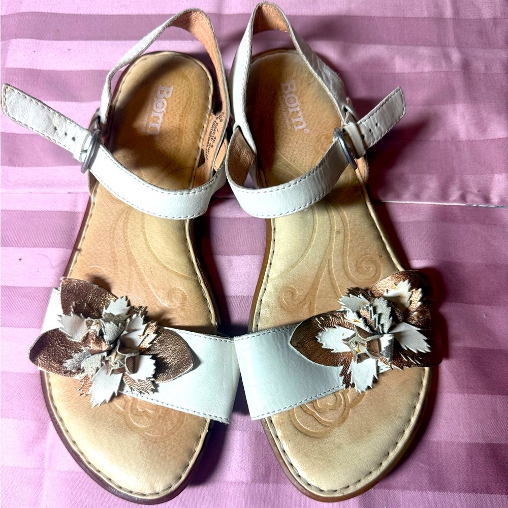 Born Women's White and Brown Sandals